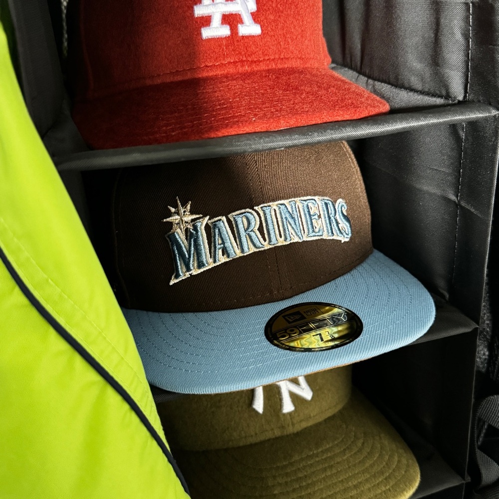 Seattle Mariners Fitted Hat
Retail: $47.99   Brand New with tags